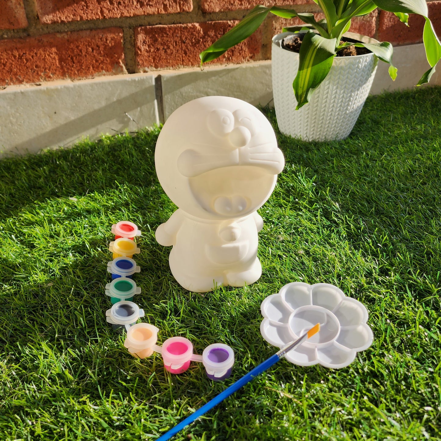DIY Painting Kit - Paint Your Own Piggy Bank Coin Box Gift Set