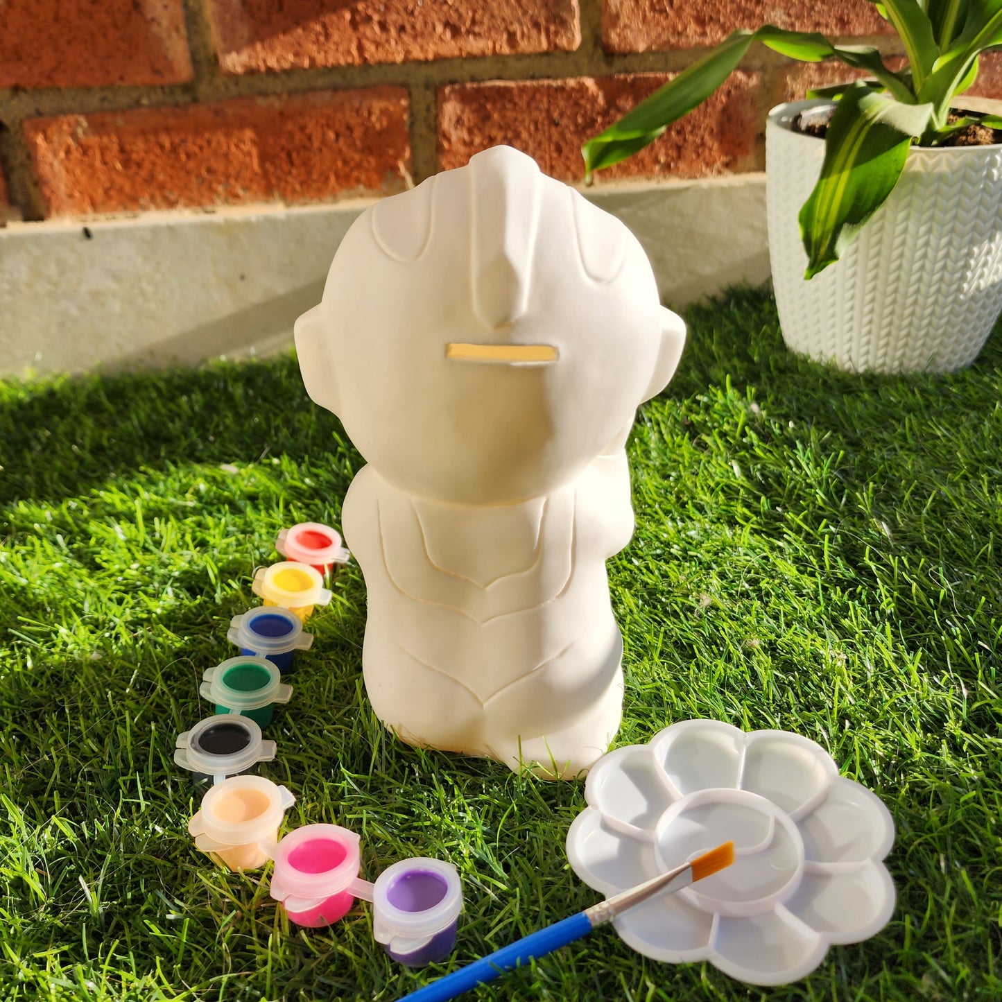 DIY Painting Kit - Paint Your Own Piggy Bank Coin Box Gift Set