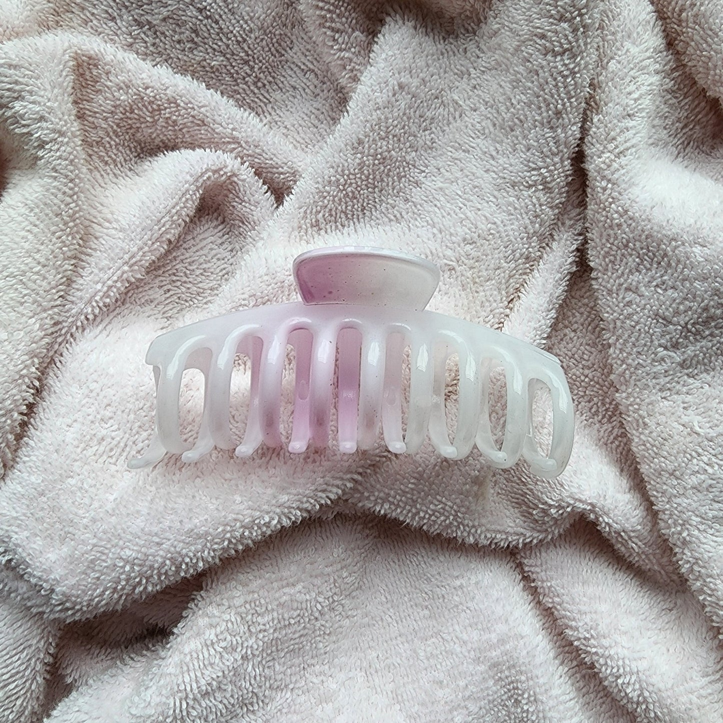 Large Pastel Hair Claw Clips