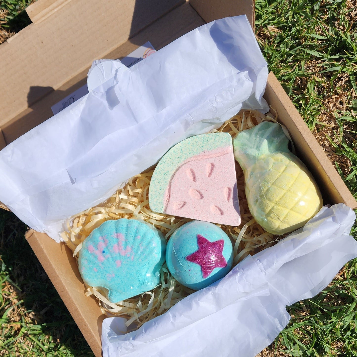 Scented Bath Bomb Bath Gift Set - Set of 4