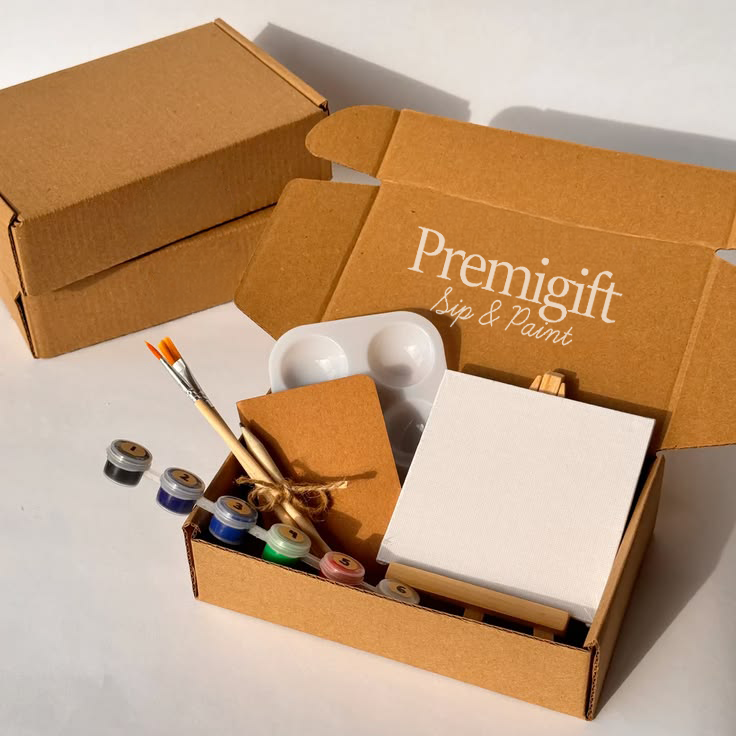 Mini Canvas Painting Kit Gift Set – Canvasses, Paint, Palette & Brushes