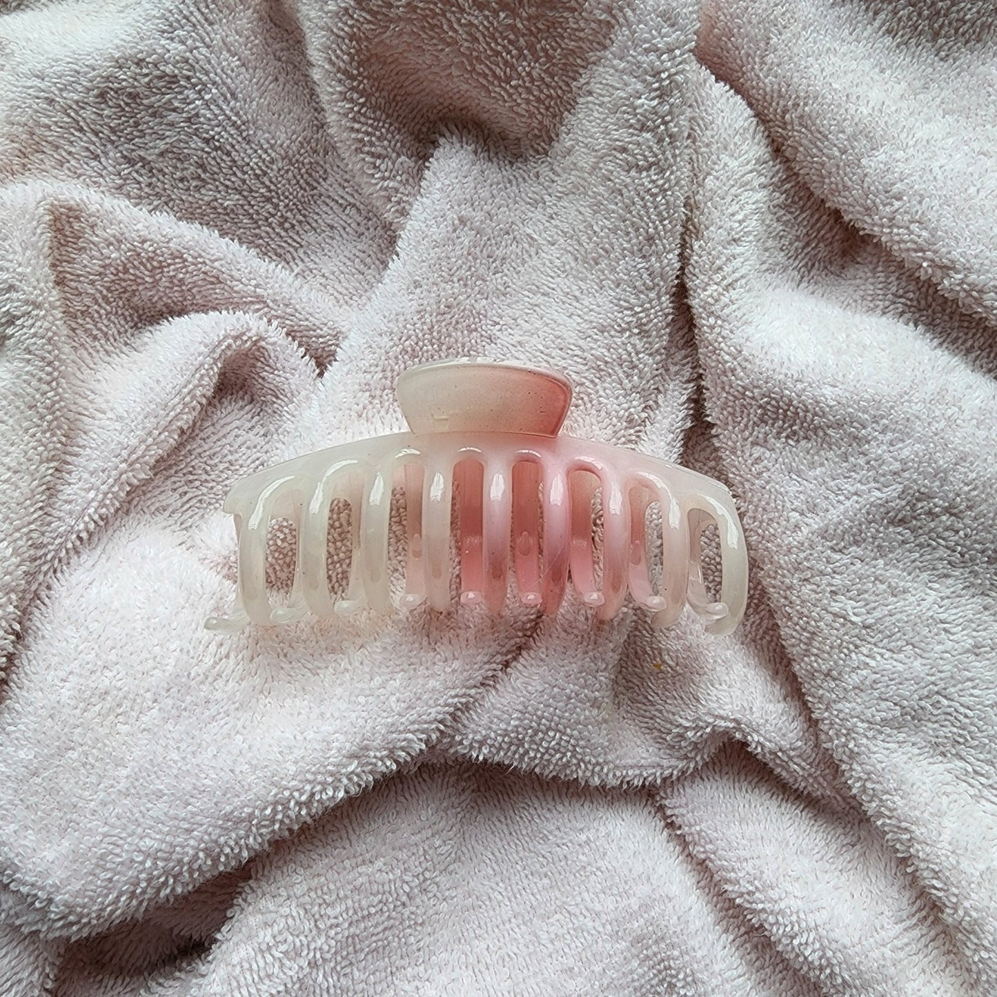 Large Pastel Hair Claw Clips